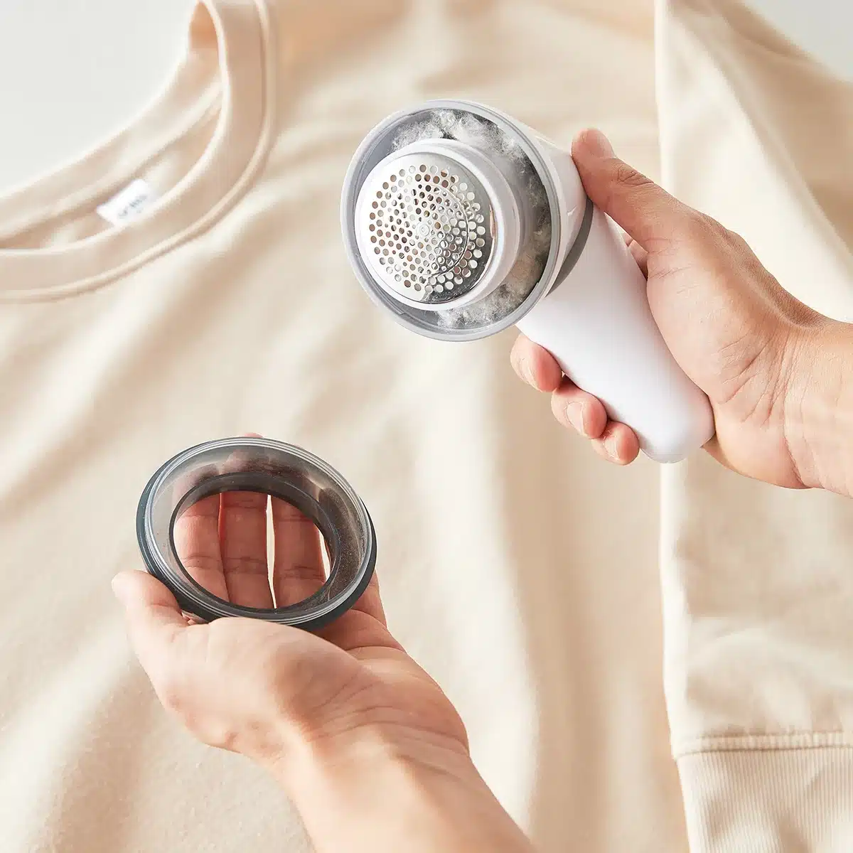 Rechargeable lint removers used as survival hacks for those living alone